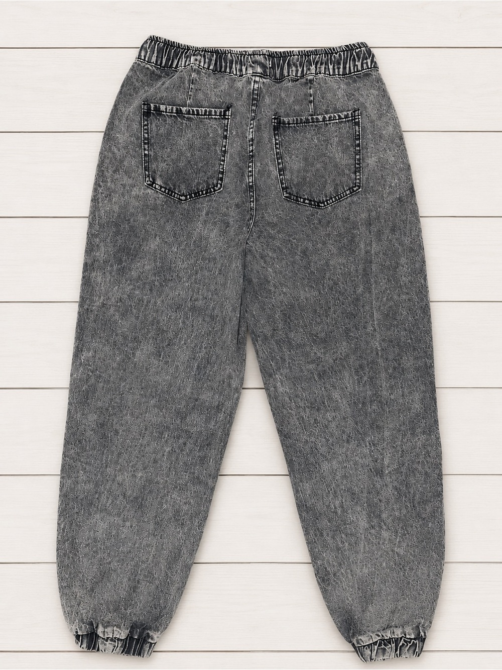 Forever 21 Acid Washed Black Cropped Jogger Jeans - Picture 2 of 4